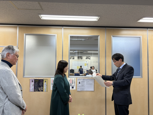 代77D65670-24ED-44DB-843E-8BB3CB5CFA2E